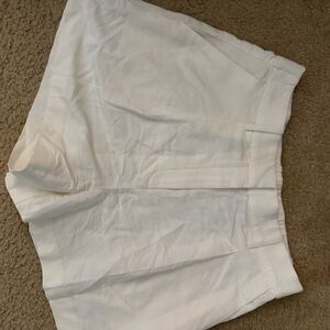 H&M White High-Waist Womens Shorts - Modern Tailored Style